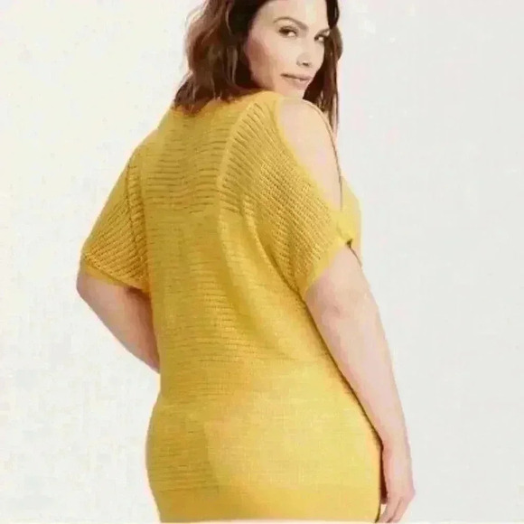 Torrid Yellow Open Shoulder Knit Short Sleeve Top 3 3X 22/24 - Picture 2 of 7